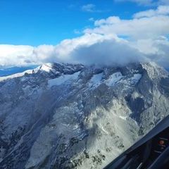Flugwegposition um 13:45:49: Aufgenommen in der Nähe von Gemeinde Filzmoos, 5532, Österreich in 2894 Meter